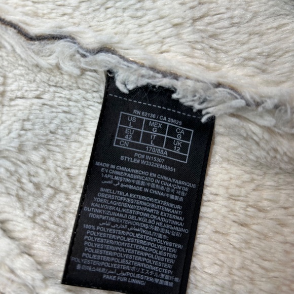 GUESS Jacket Size L - Picture 8 of 10